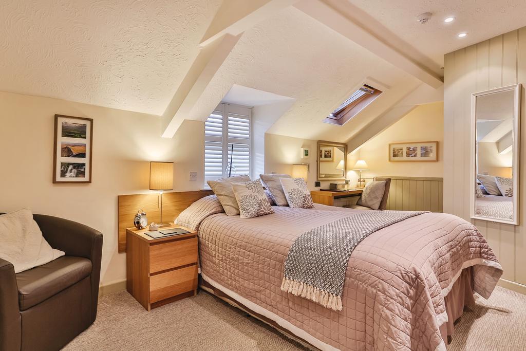 The Coach House Brecon Hotel Ngoại thất bức ảnh