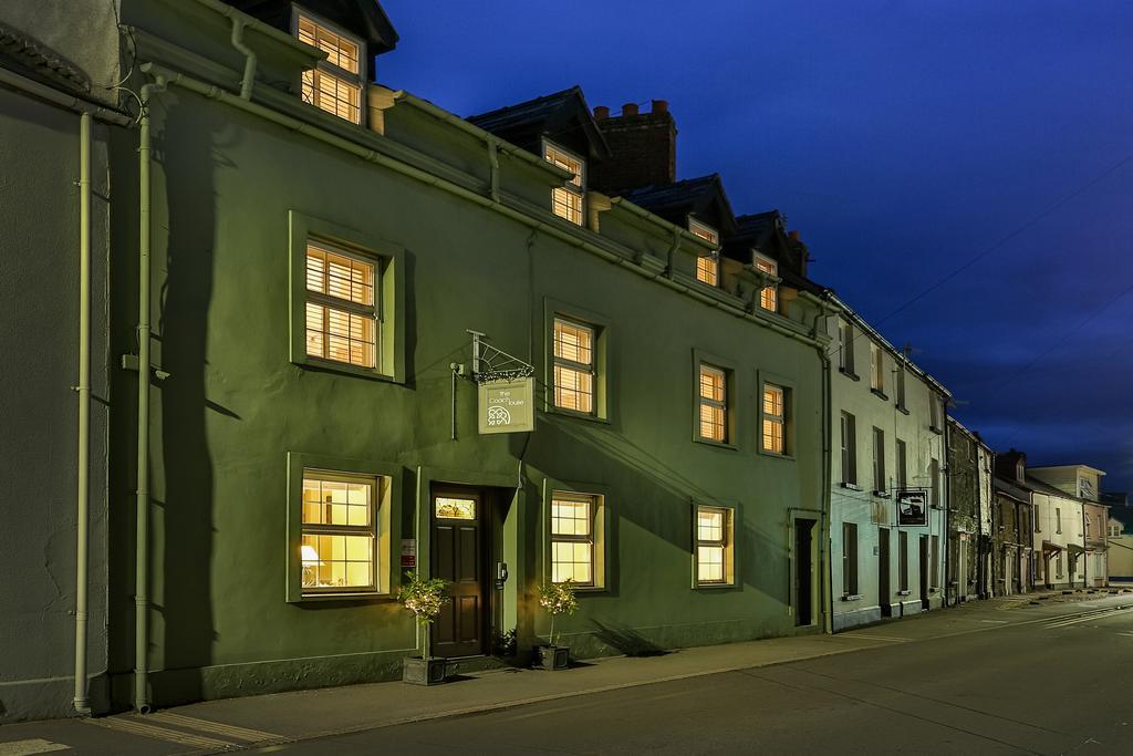 The Coach House Brecon Hotel Ngoại thất bức ảnh