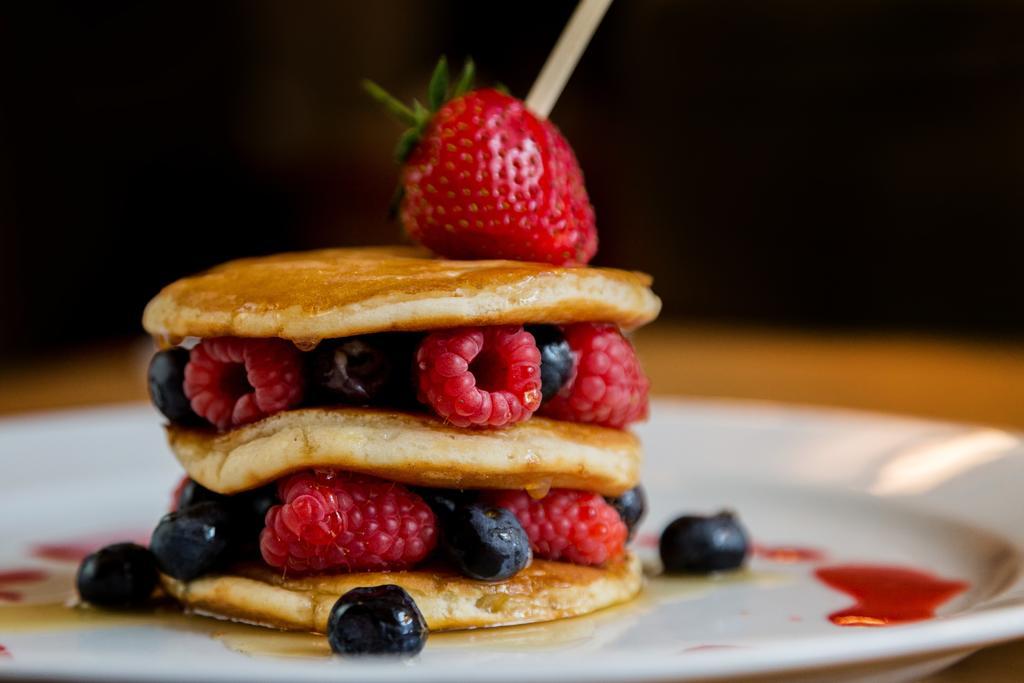 The Coach House Brecon Hotel Ngoại thất bức ảnh