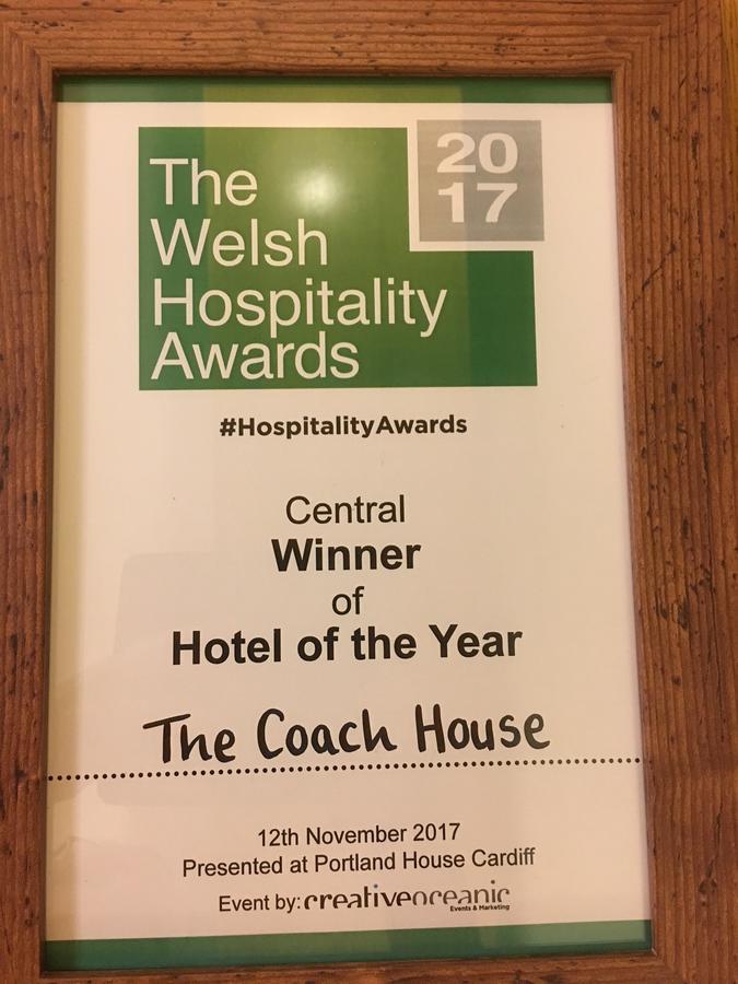 The Coach House Brecon Hotel Ngoại thất bức ảnh